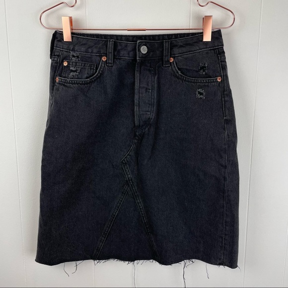 H&M Dresses & Skirts - & Denim H&M Faded Wash Black Denim Jean Pencil Skirt
